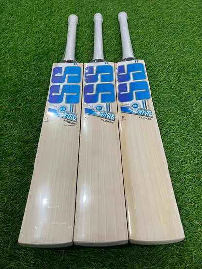 SS Ton Sky Flicker Cricket Bat (2lb 9oz)