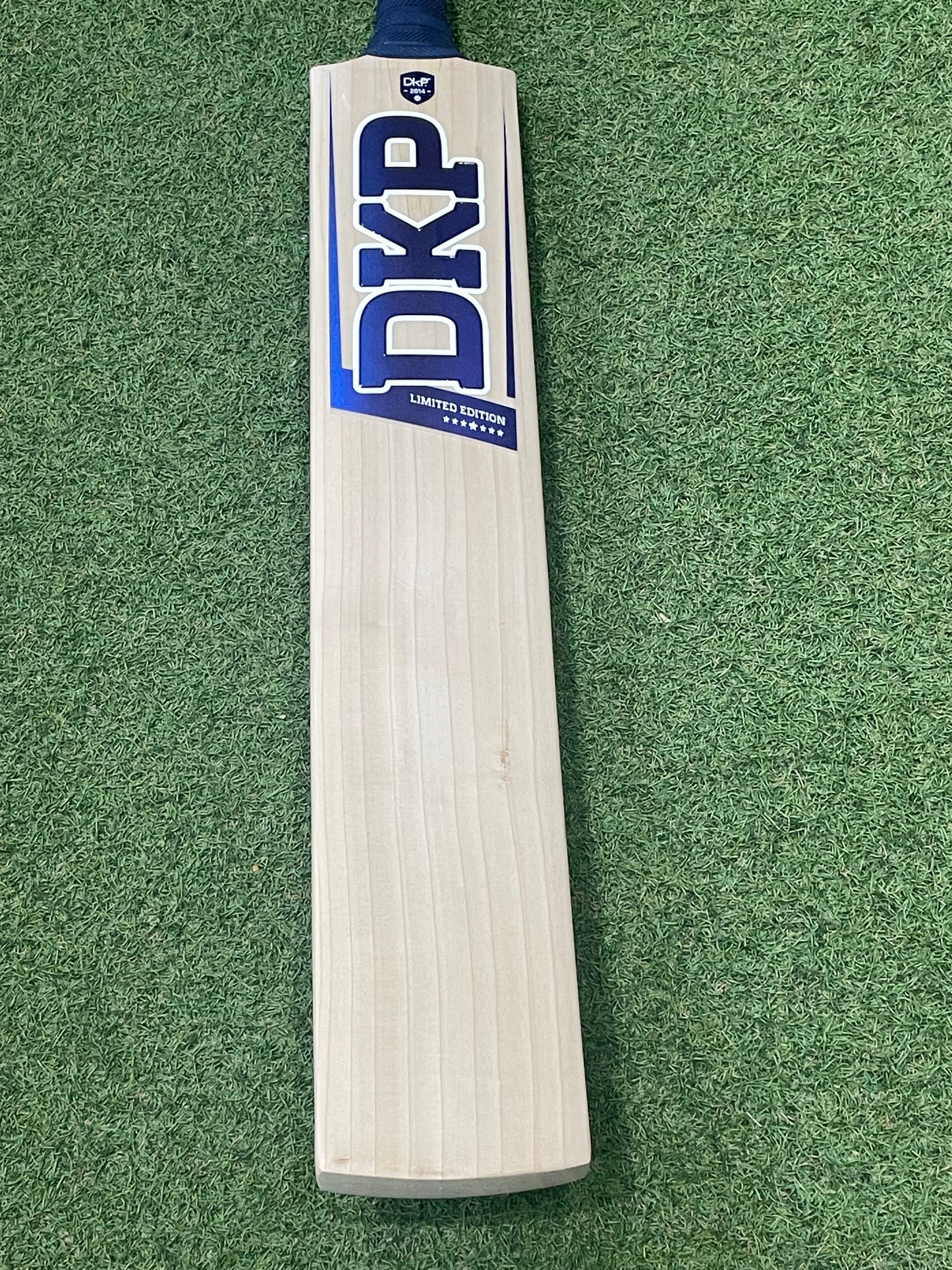 DKP Limited Edition Purple Cricket Bat (2lb 10oz)