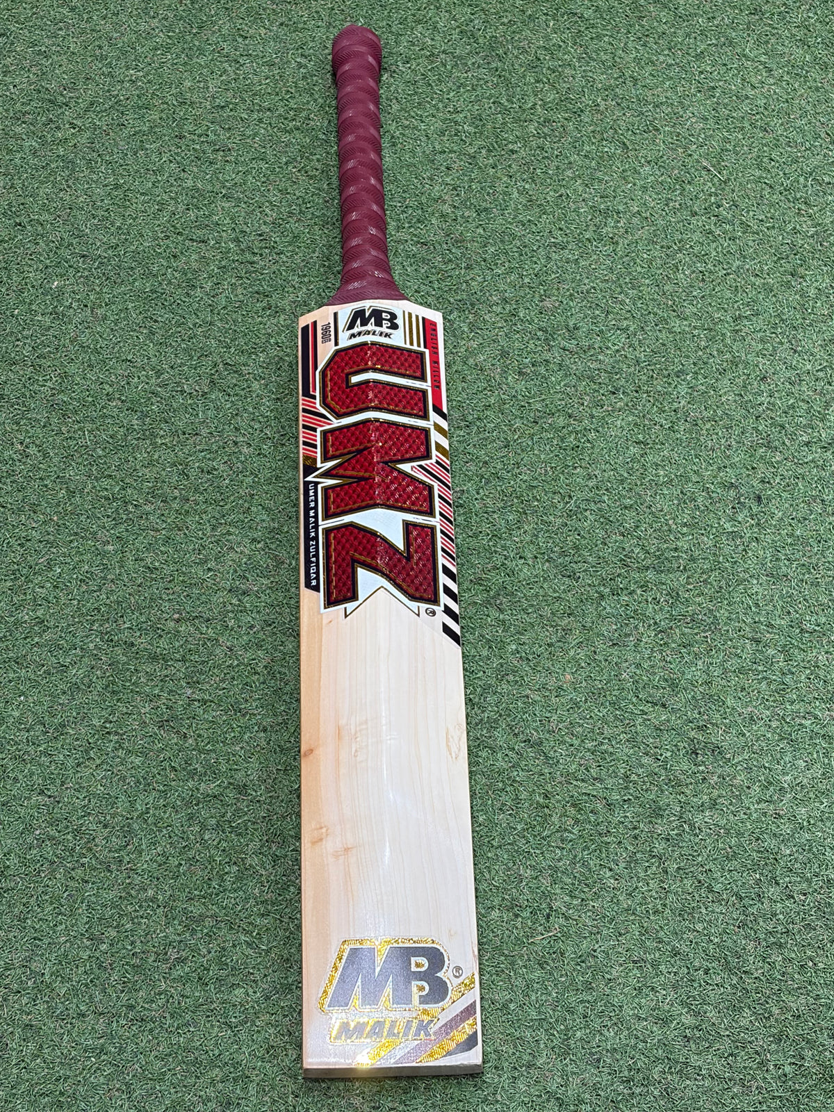MB Malik UMZ Red Custom Cricket Bat (2lb 10oz)