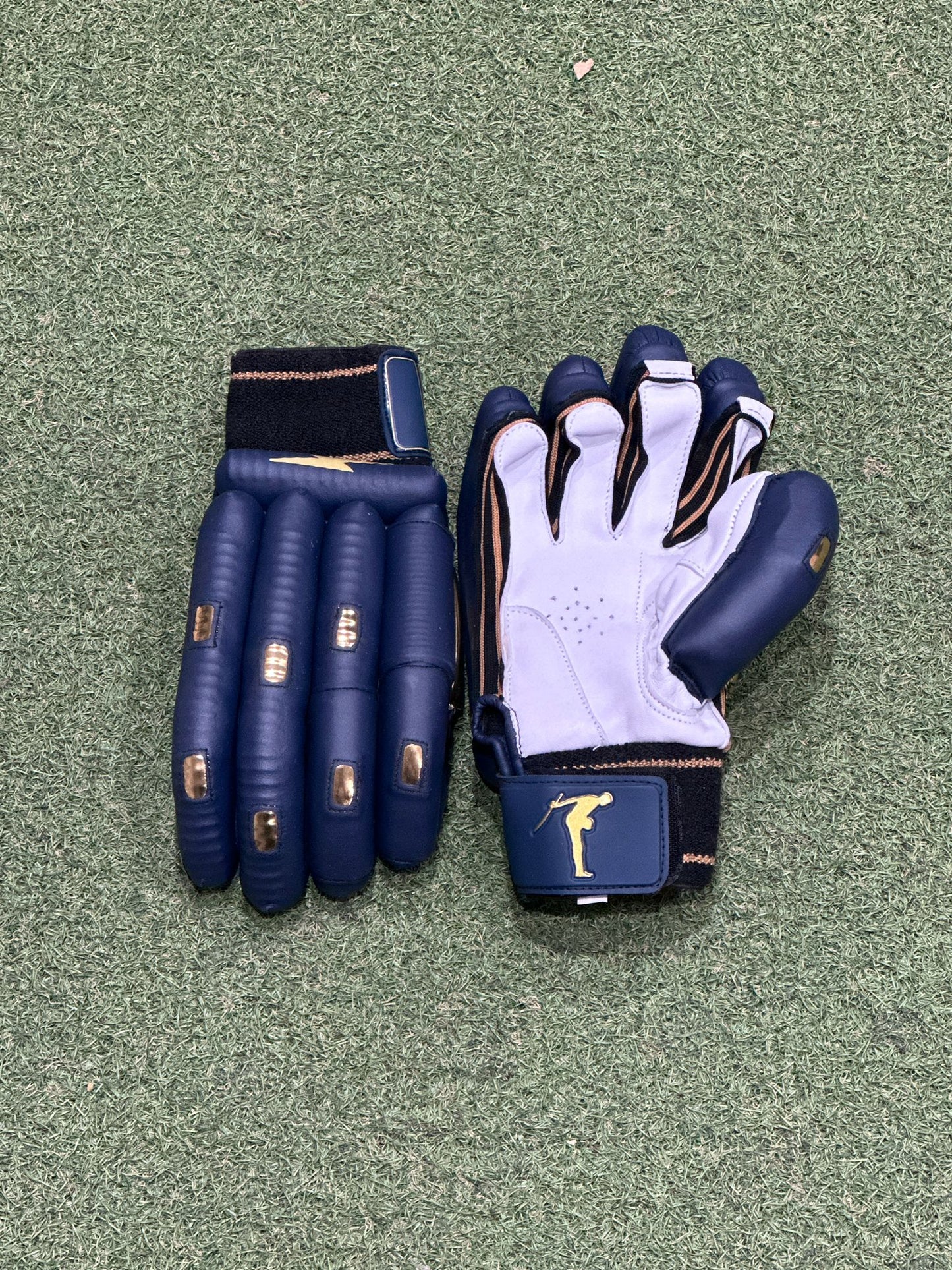 Versant Showman Grind Navy Batting Gloves