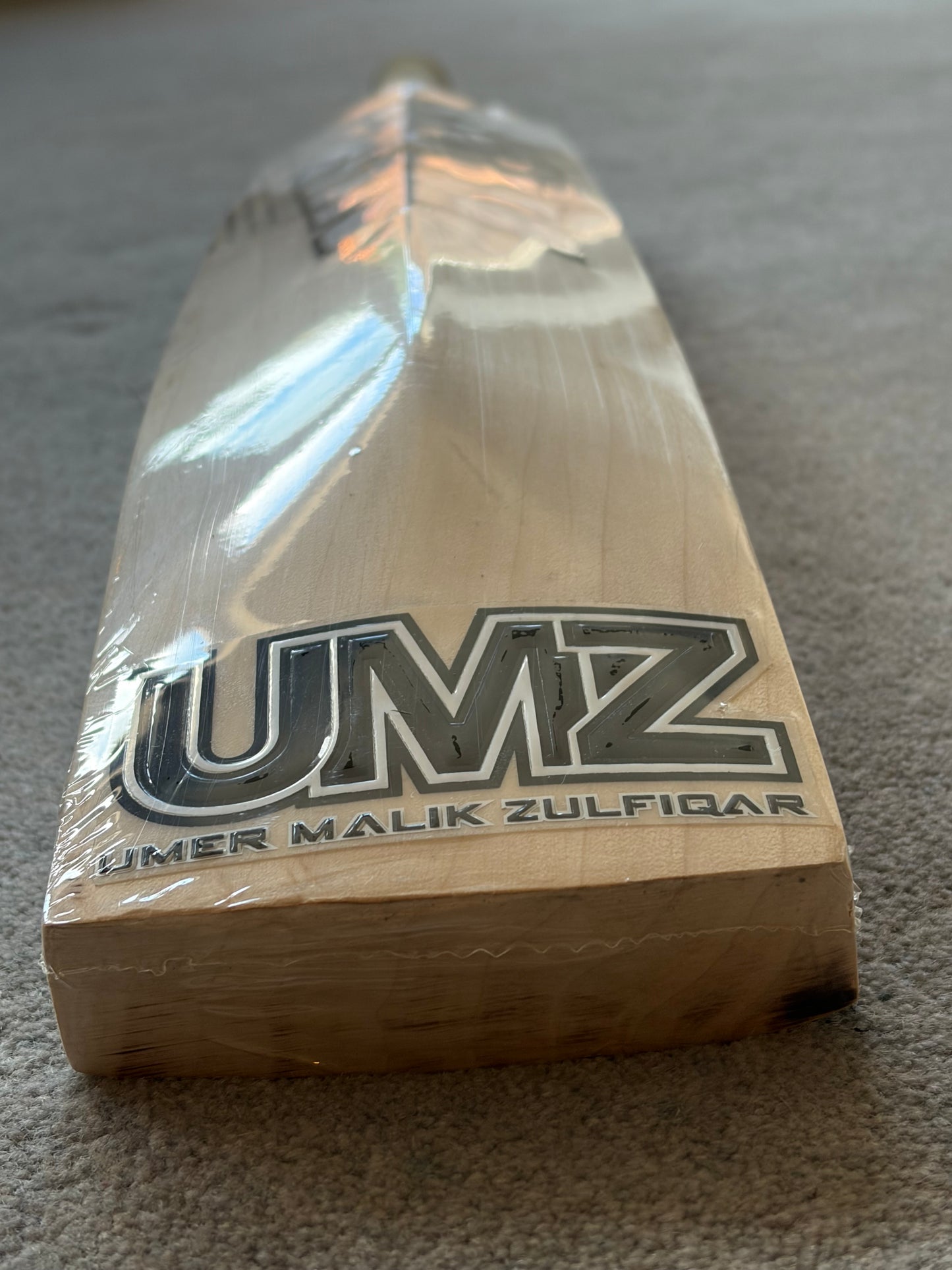 MB Malik Game Changer Players Cricket Bat (2lb 9oz)