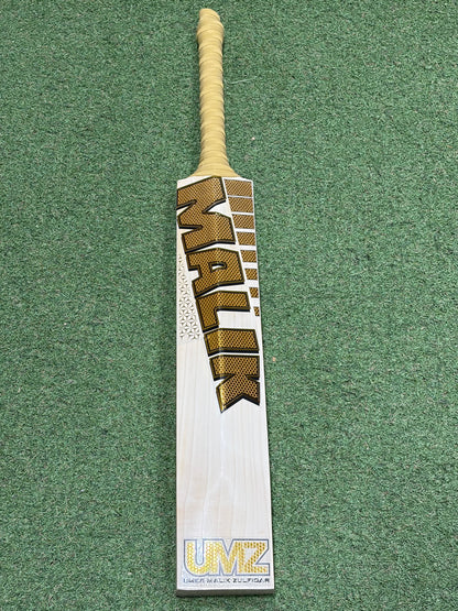 MB Malik UMZ Anniversary Players Cricket Bat (2lb 10oz)