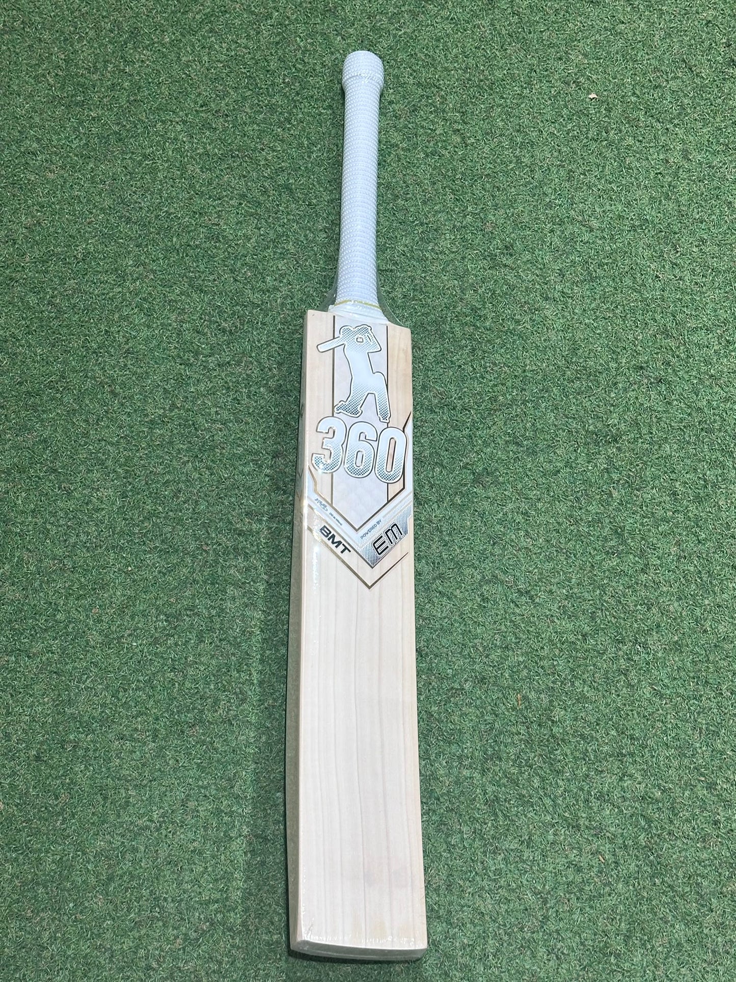 EM 360 BMT Cricket Bat (2lb 9oz)