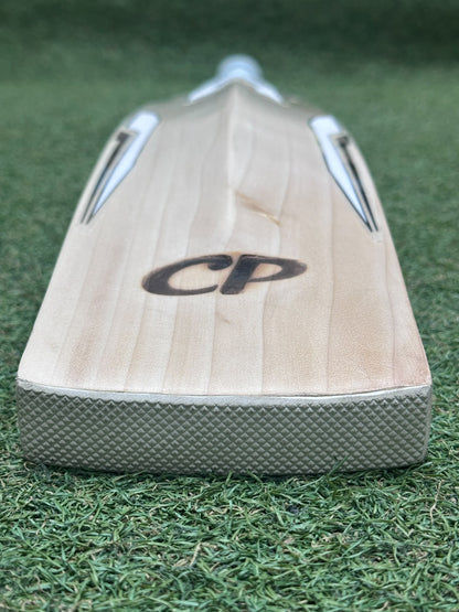 CP Epic Player Grade Cricket Bat (2lb 11oz)
