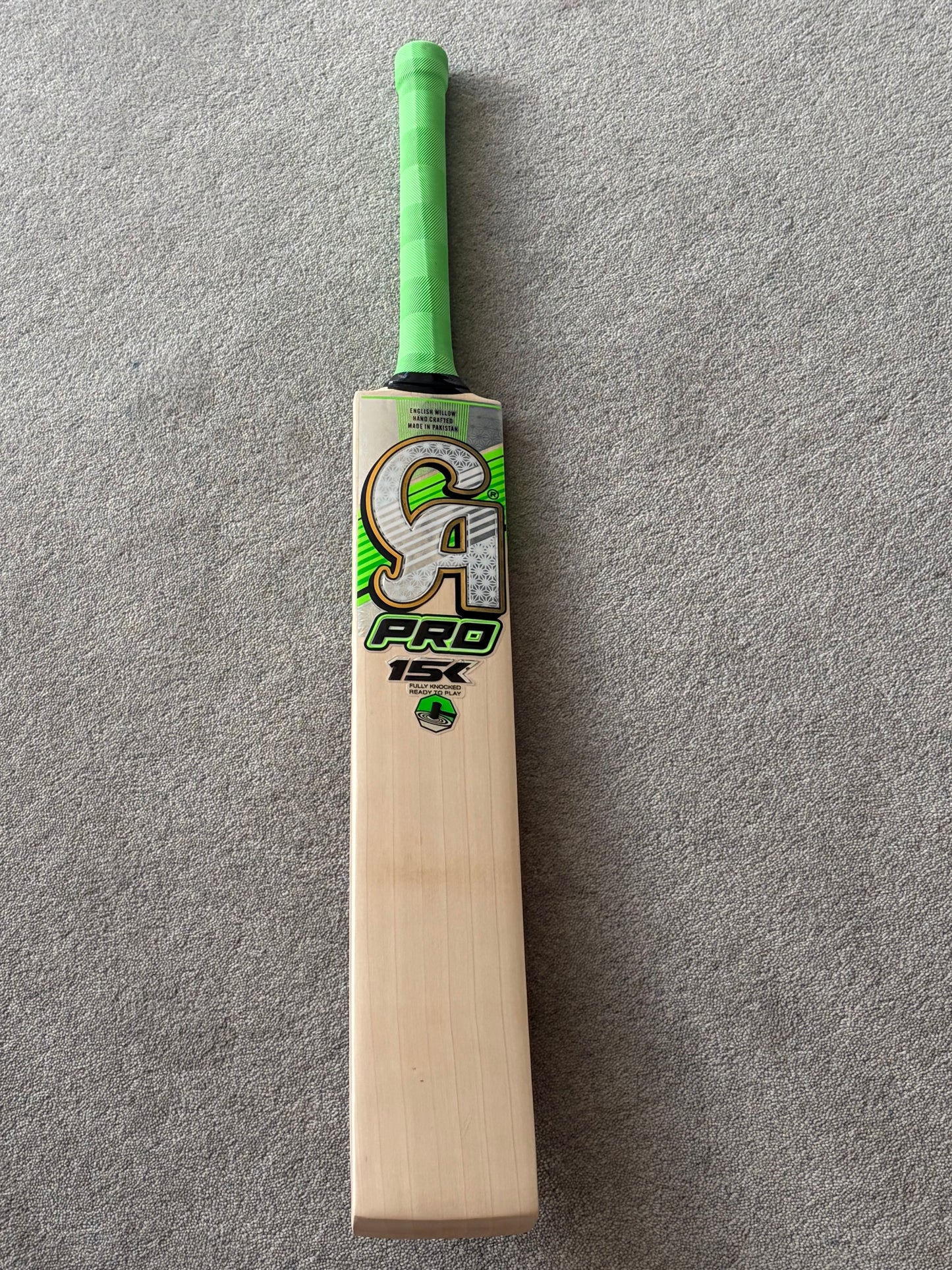 CA Pro 15k Long Blade Cricket Bat (2lb 7oz)