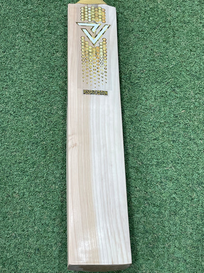 Vader Sports Reserve Edition Cricket Bat (2lb 11oz)