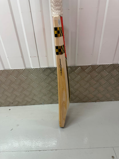 Gray Nicolls Gold Edition 2.0 Cricket Bat (2lb 9oz)