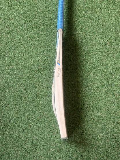SS Ton Players 3000 Cricket Bat (2lb 10oz)