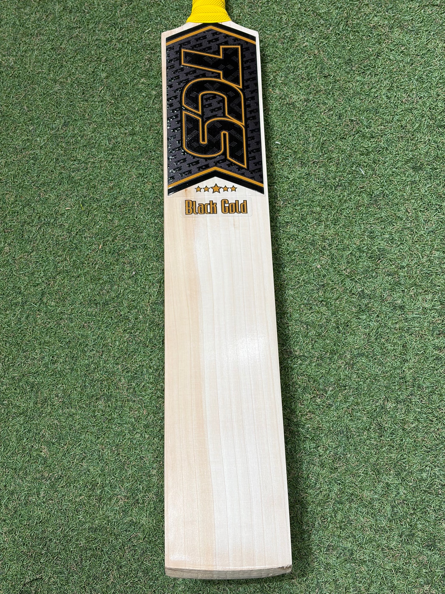 TCS Black Gold Cricket Bat (2lb 11oz)
