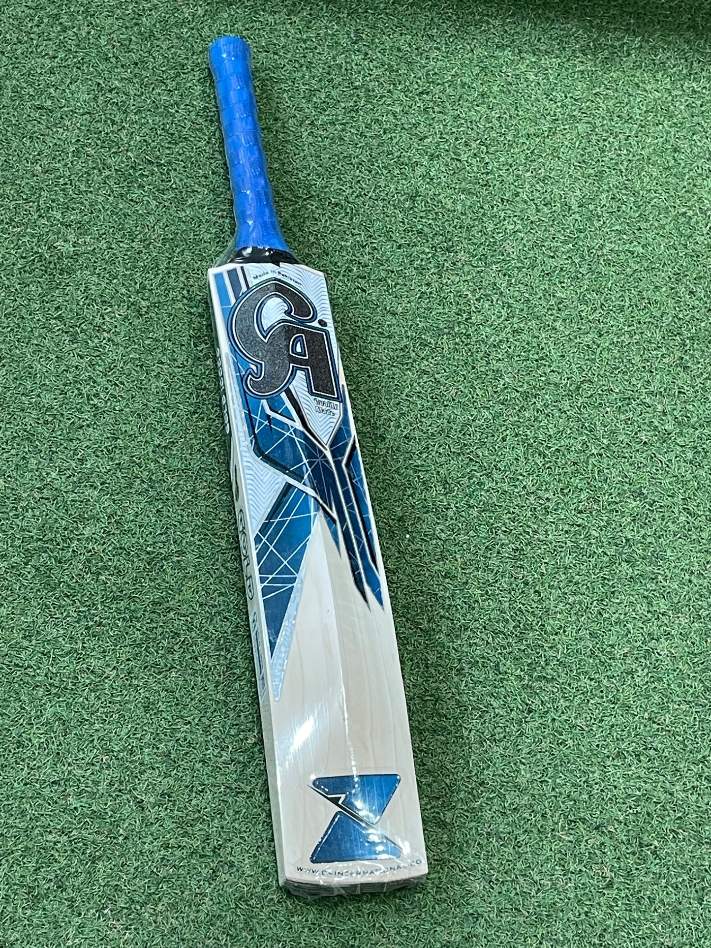 CA Gold 10000 Long Blade Cricket Bat (2lb 11oz)