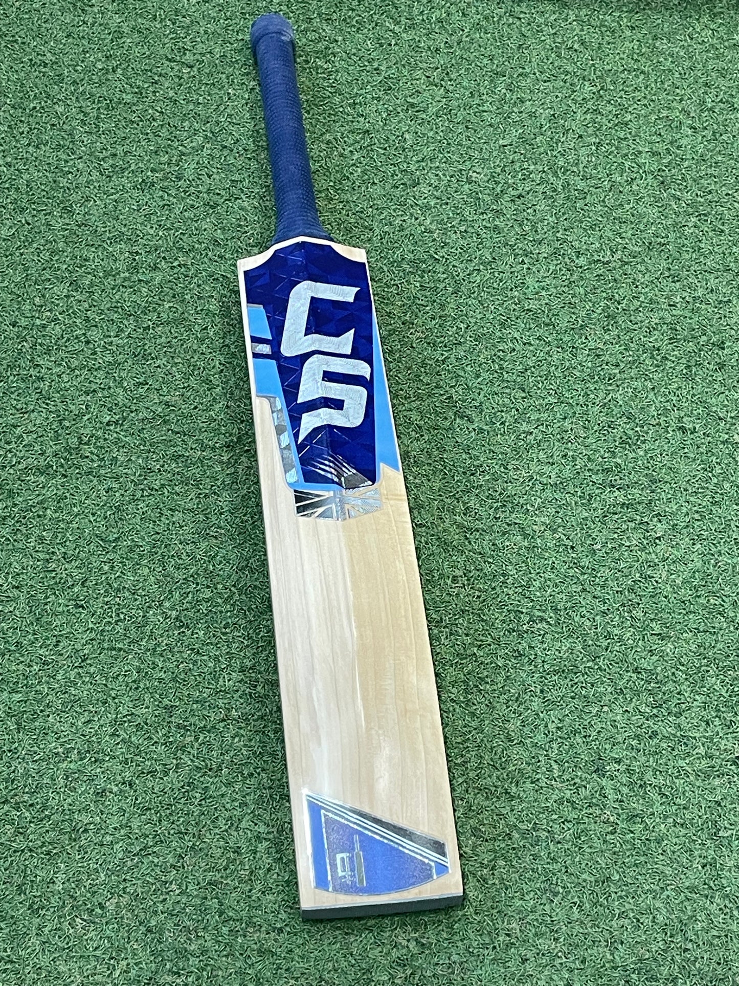 Cricket Station Speranza Cricket Bat (2lb 11oz)