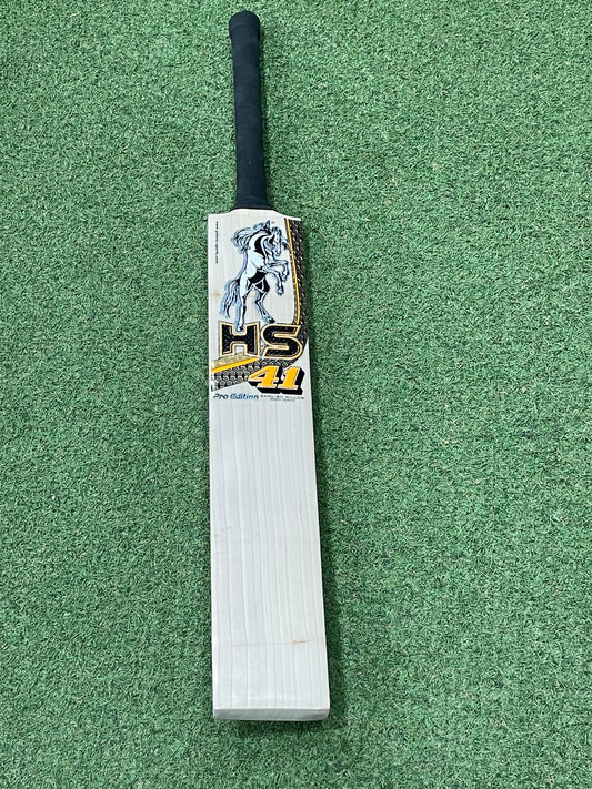 HS 41 Pro Edition Cricket Bat (2lb 10oz)