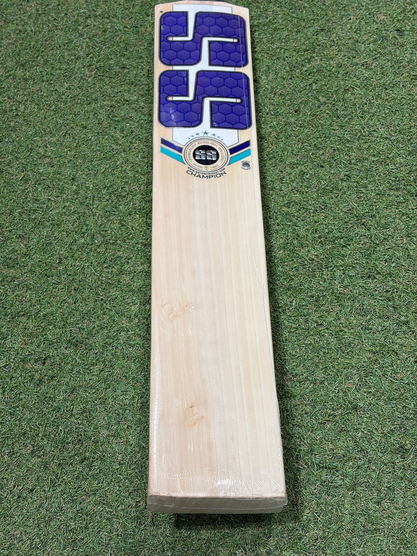 SS Champion Cricket Bat (2lb 9oz)
