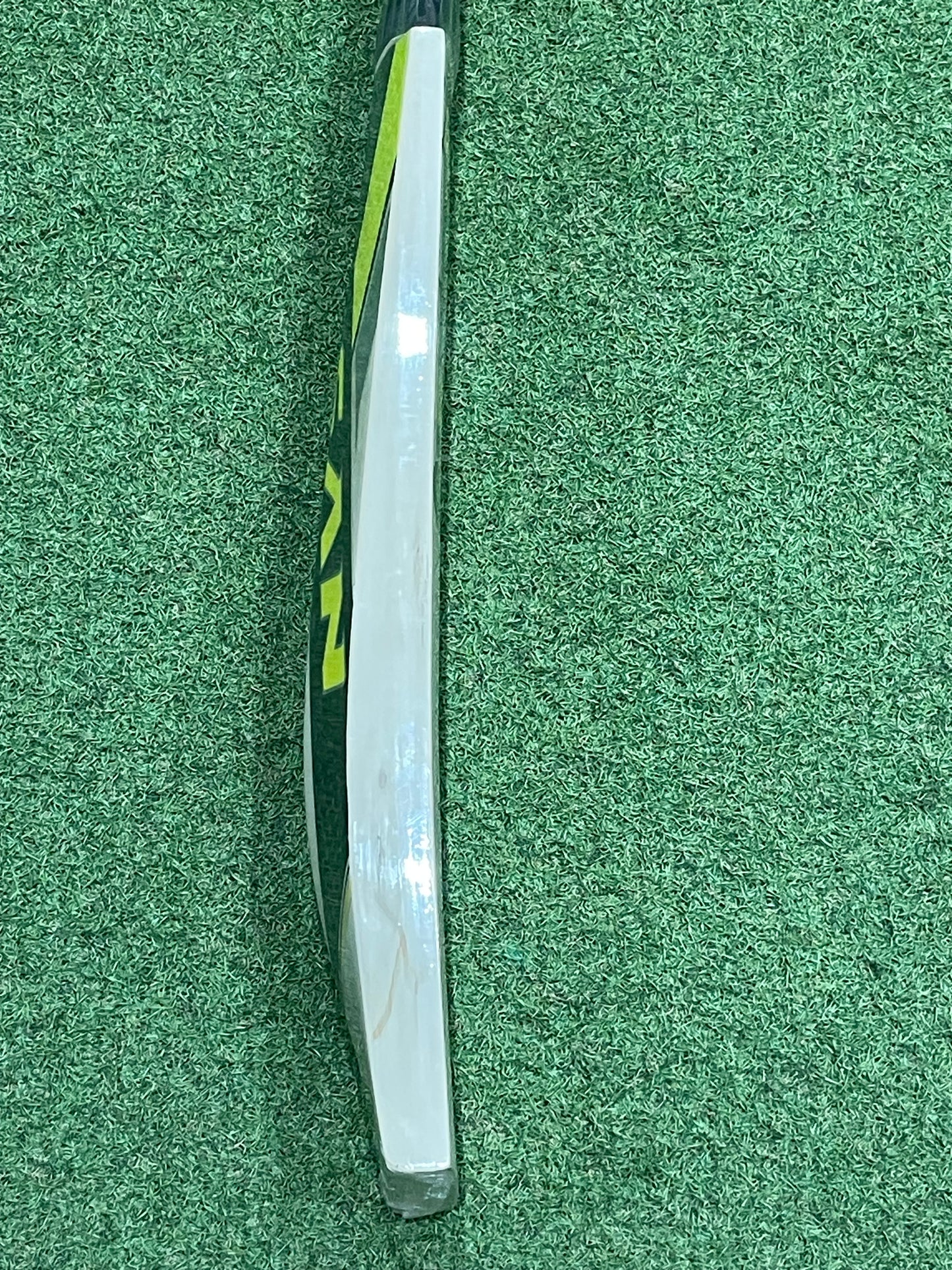 Ihsan X Pro Cricket Bat (2lb 7oz)