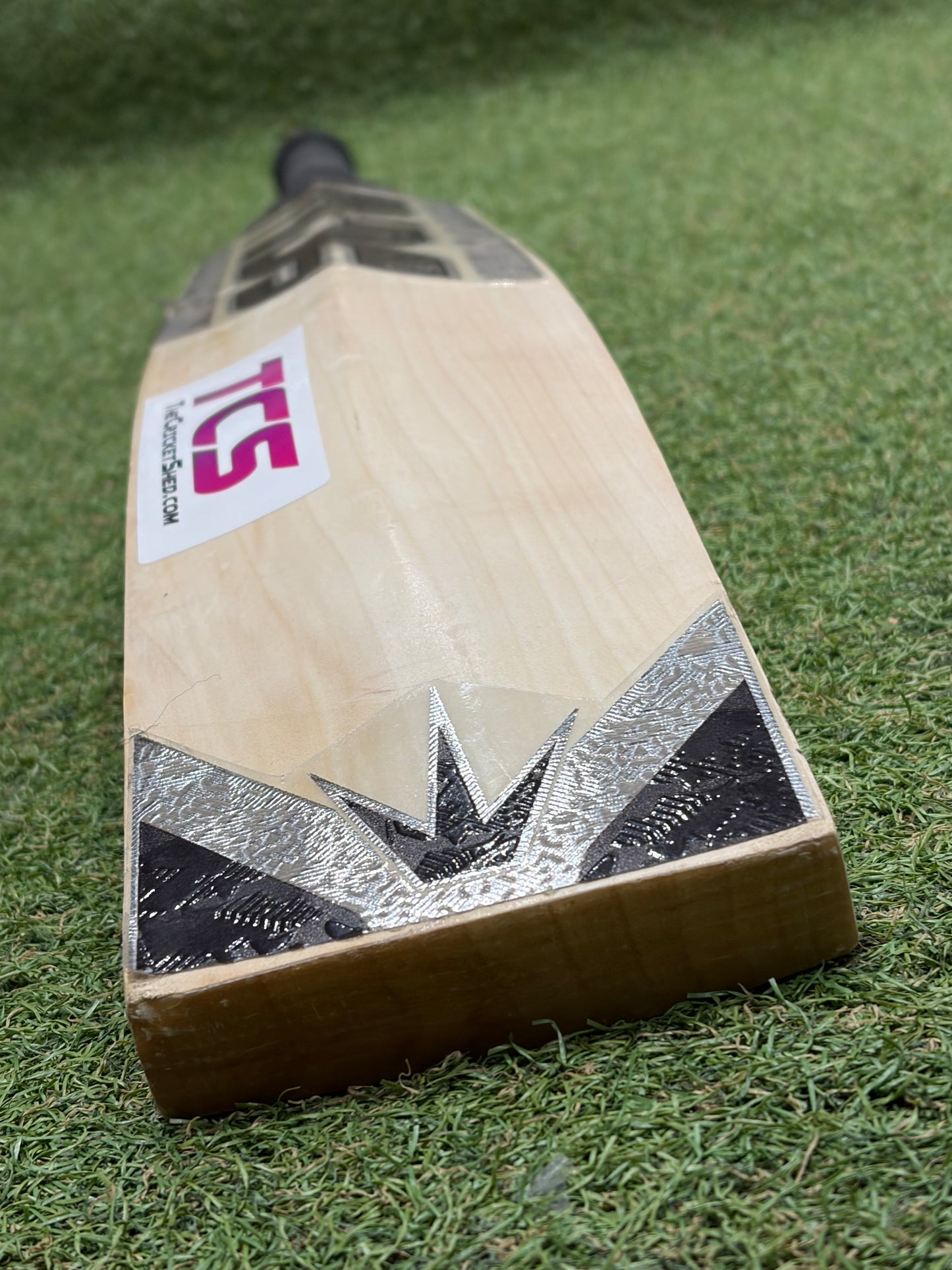 Used Mids Premier Edition Cricket Bat (2lb 12oz)