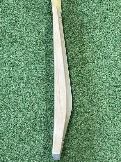 CP Laser Cricket Bat (2lb 9oz)