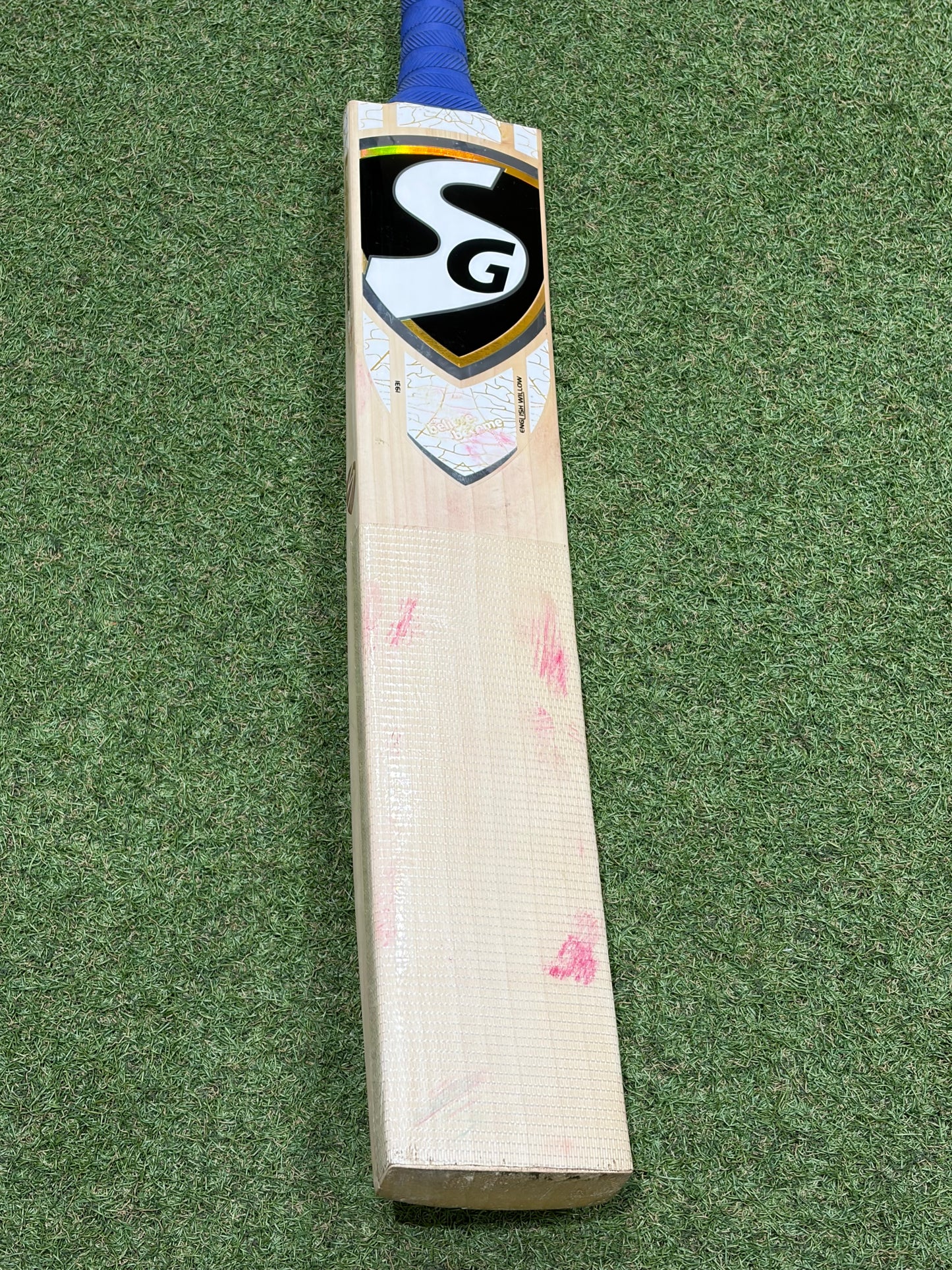 Used SG Players Edition Cricket Bat (2lb 8oz)