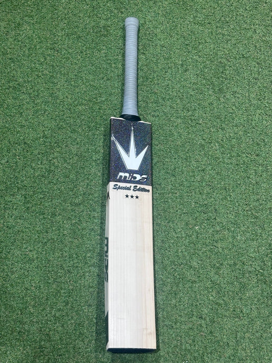 MIDS Special Edition 3 Star Laminate (Double Wood) Cricket Bat (2lb 9oz)
