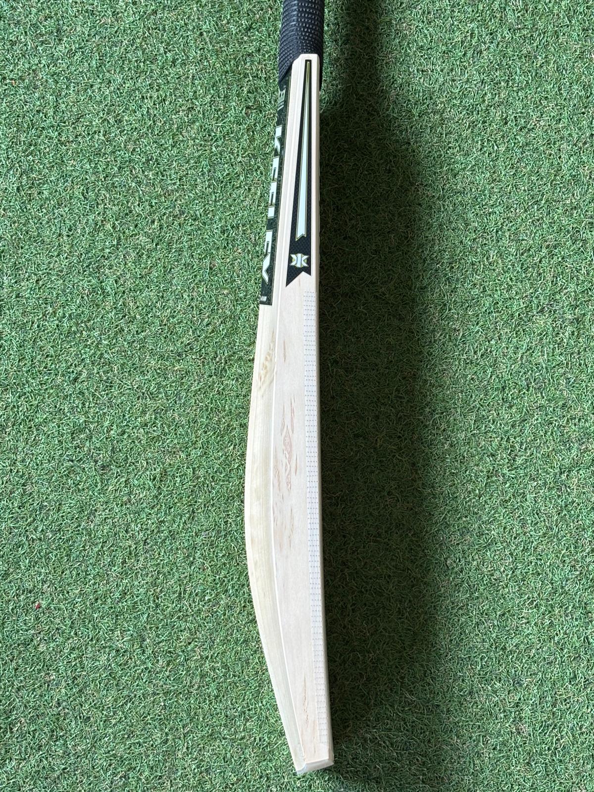 Keeley Superior Grade 1 Cricket Bat (2lb 10oz)