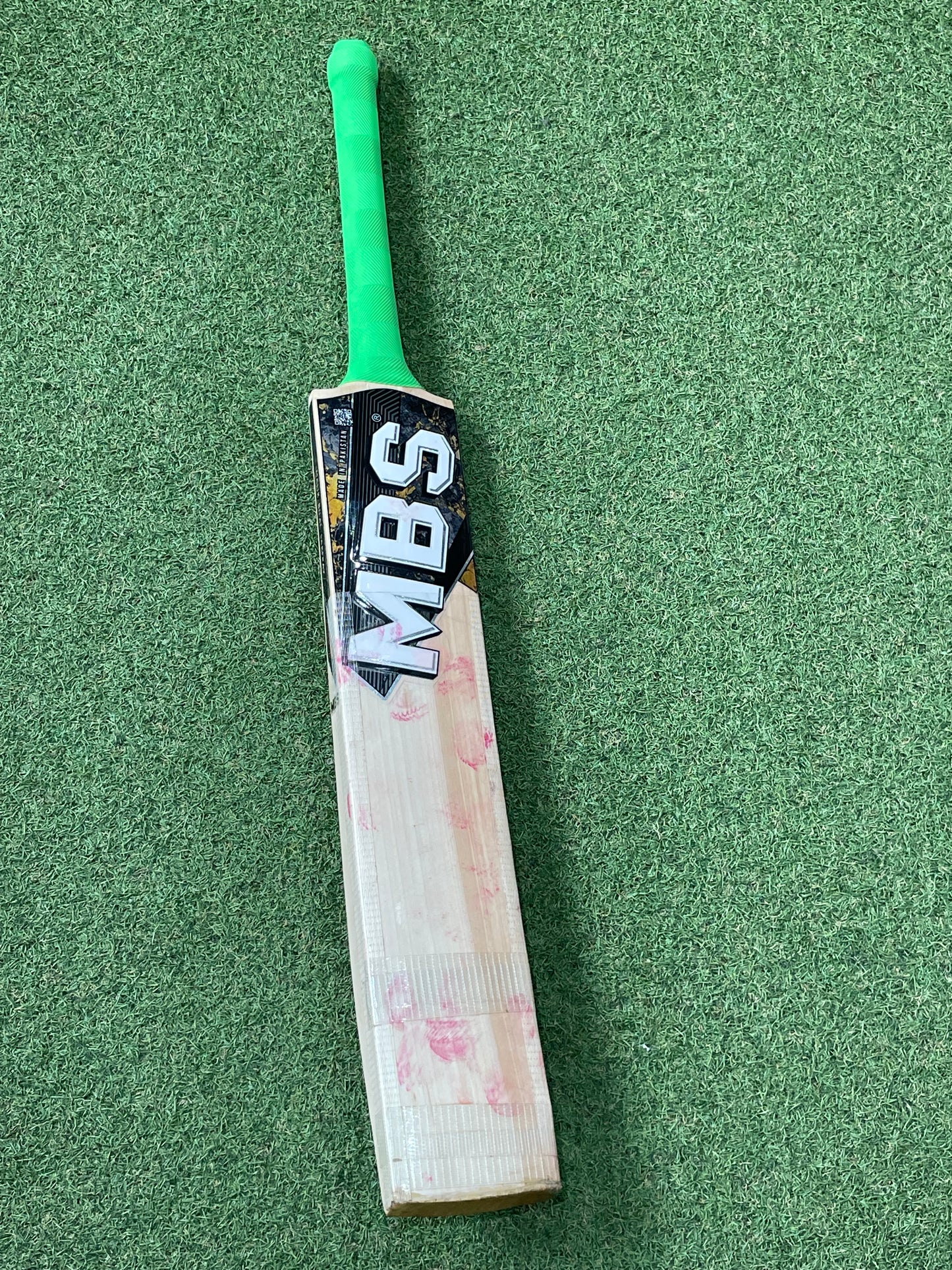 Used MB Malik Saim Ayub Players Cricket Bat (2lb 9oz)