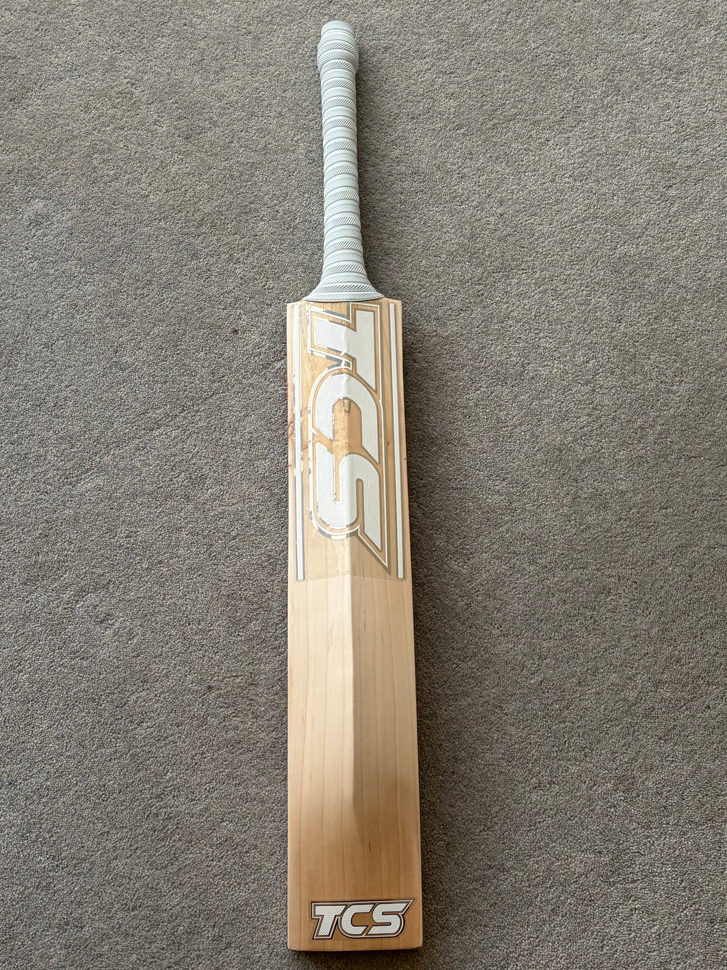 TCS White Edition Cricket Bat (2lb 10oz)