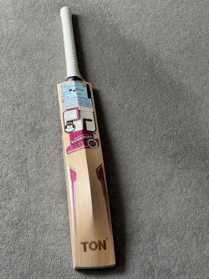 SS Ton Players Pro Tim Seifert Cricket Bat (2lb 9oz)