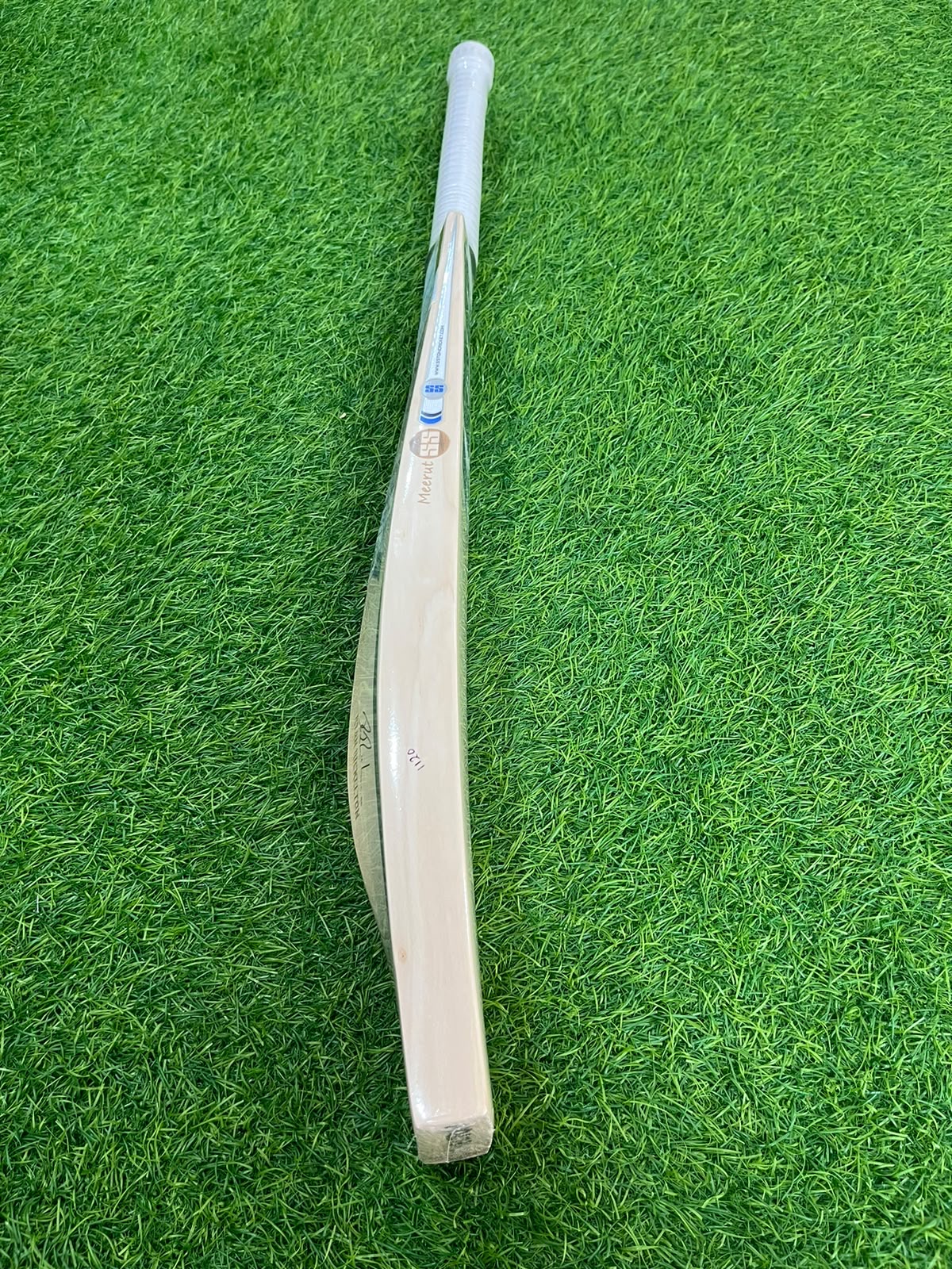 SS Ton Ryan Rickleton Player Cricket Bat (2lb 7oz)