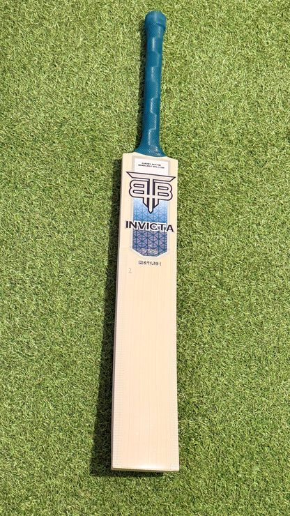 TBB Invicta Reserve Cricket Bat (2lb 8oz)