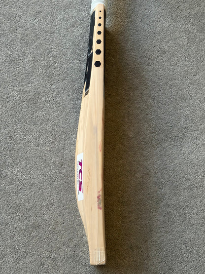 Used CA Blackout Players Cricket Bat (2lb 10oz)