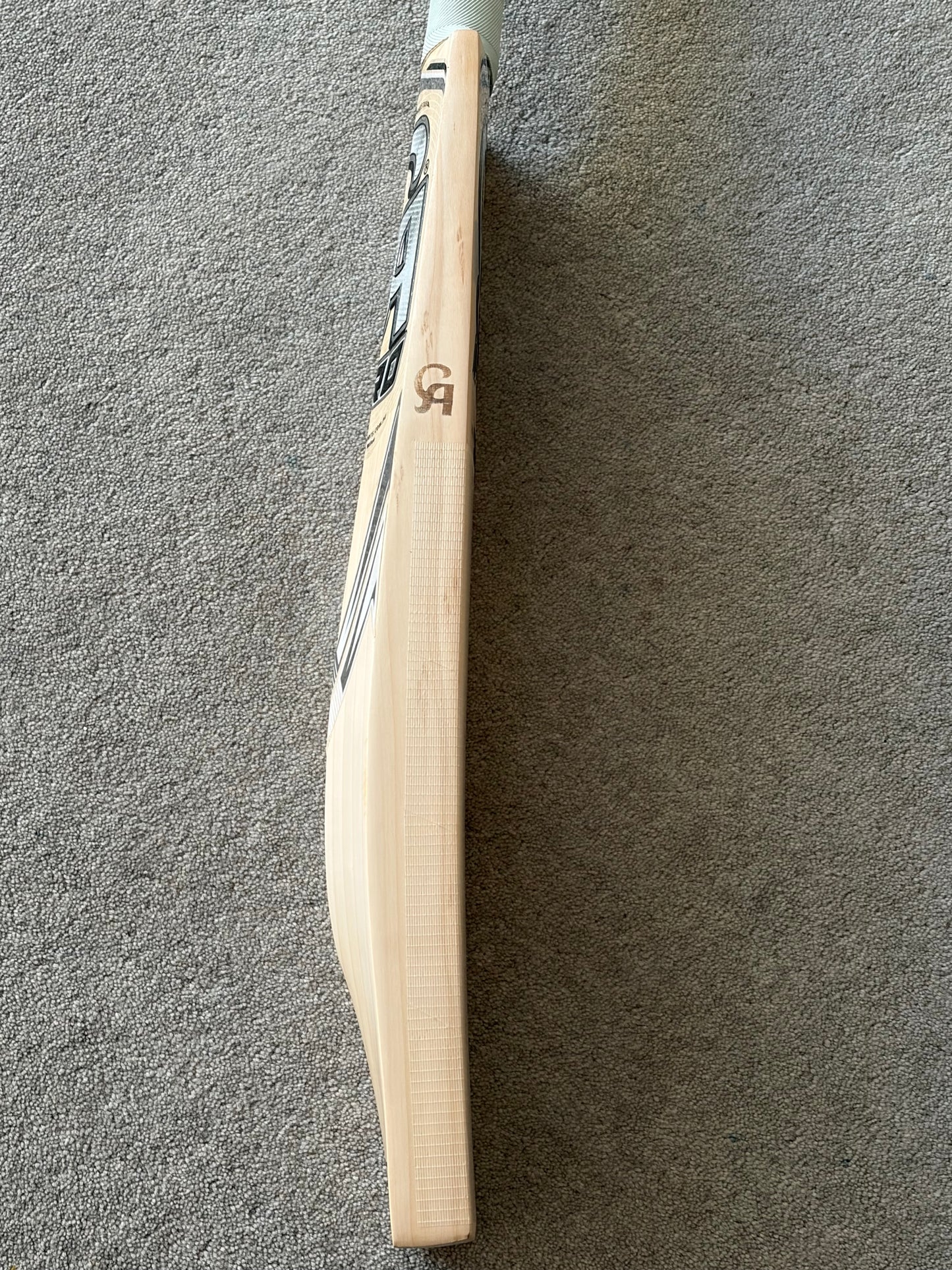 CA Pro Limited Edition Professional Players Asif Ali Cricket Bat (2lb 9oz)