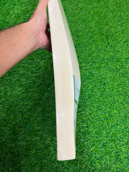 SG Sunny Gold Classic Original LE Cricket Bat (2lb 8oz)