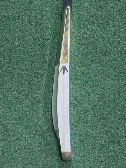 MIDS Players Laminate (Double Wood) Cricket Bat (2lb 9oz)