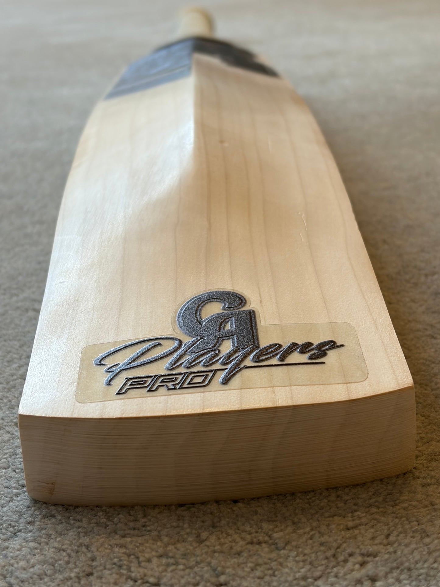 CA Pro Blackout Players Cricket Bat (2lb 10oz)