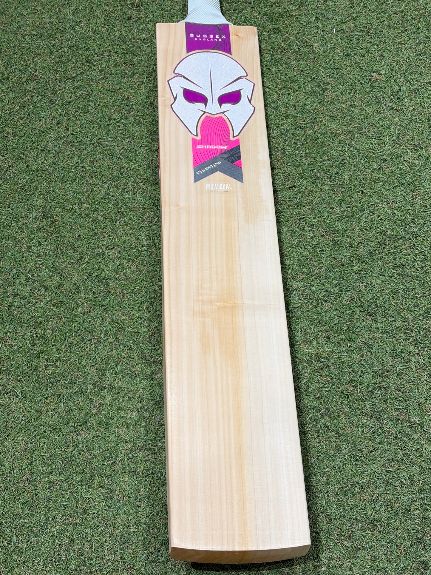 Phantom Shadow Custom Cricket Bat (2lb 8oz)