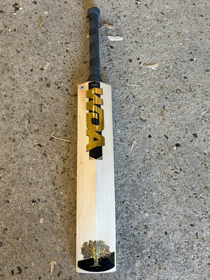 WDA Black Max Cricket Bat (2lb 10oz)