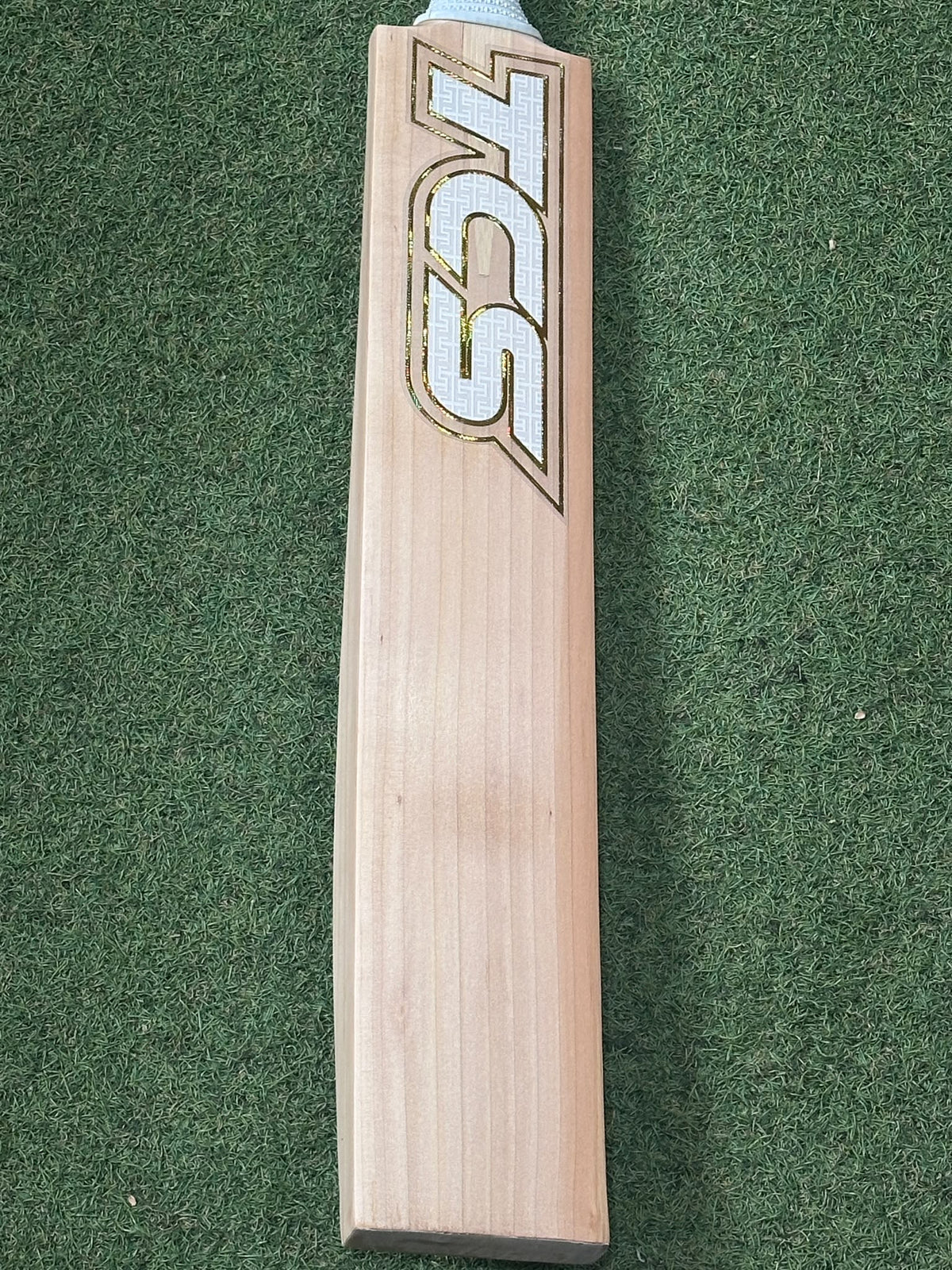 TCS White Custom Cricket Bat (2lb 9oz)