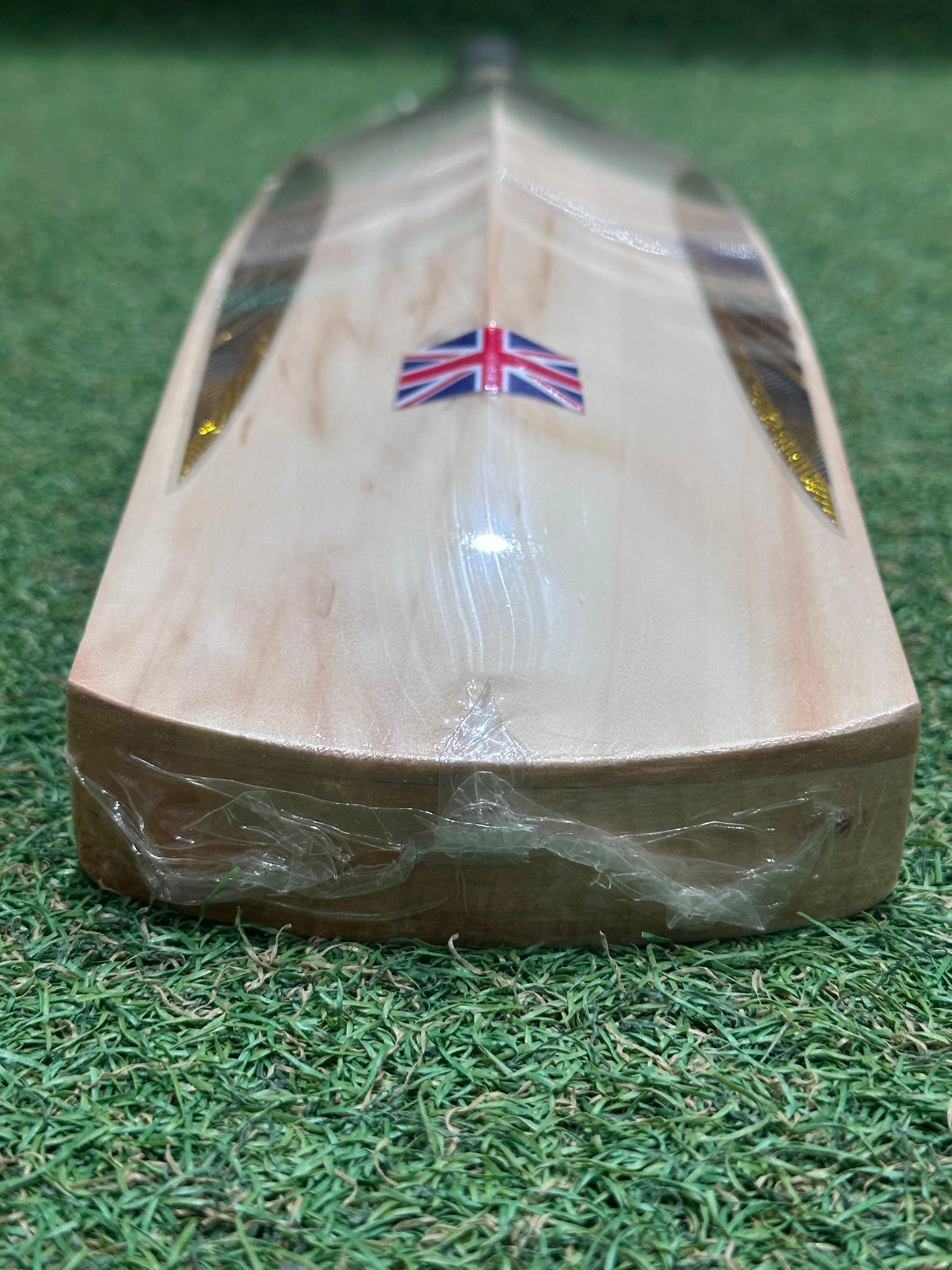 MIDS Players Laminate (Double Wood) Cricket Bat (2lb 10oz)