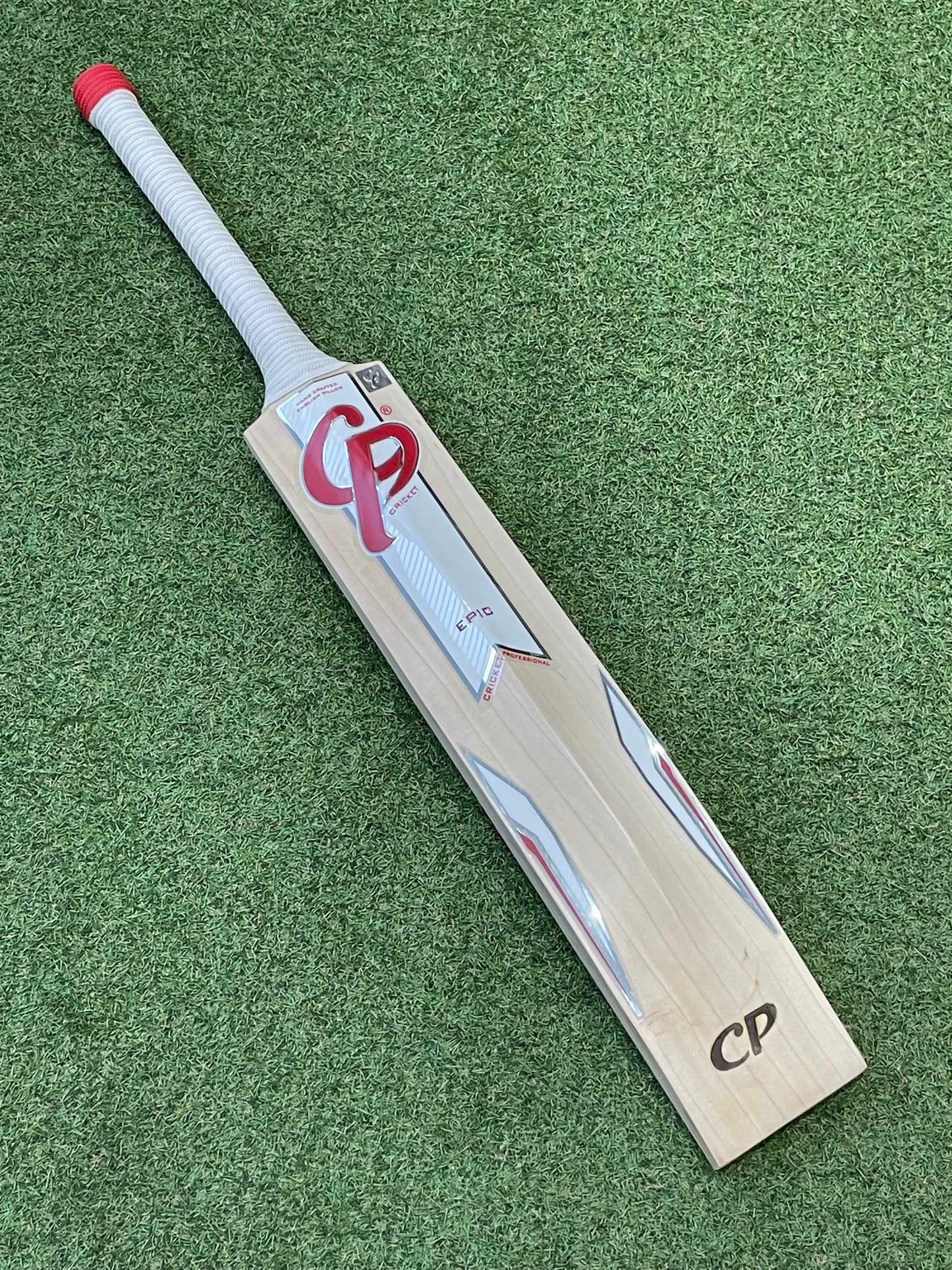 CP Epic Grade 2 Cricket Bat (2lb 9oz)