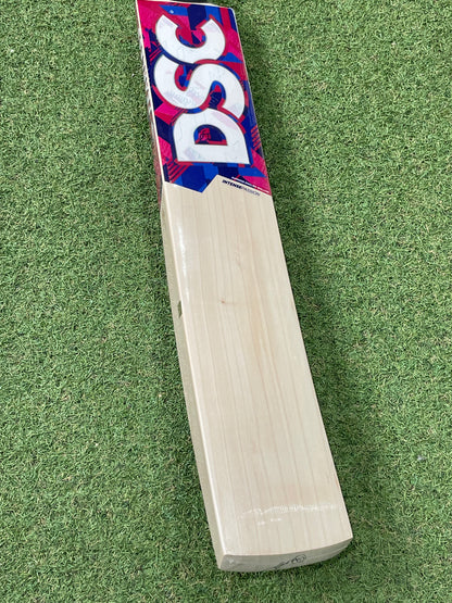 DSC Intense Passion Cricket Bat (2lb 7oz)