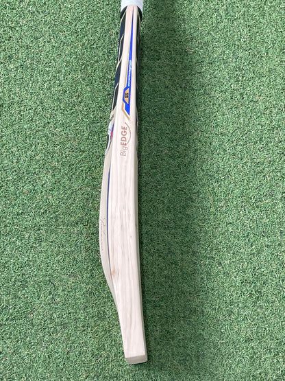 SS Ton Players Pro QDK Cricket Bat (2lb 10oz)