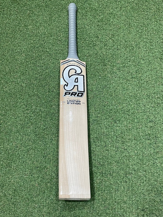 CA Pro Professional Players Asif Ali Cricket Bat (2lb 10oz)