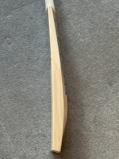 MB Malik Game Changer Players Cricket Bat (2lb 9oz)