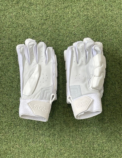 TCS Players Edition Hybrid Batting Gloves