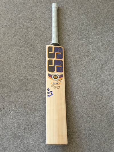 SS Ton Players Pro QDK Cricket Bat (2lb 9oz)