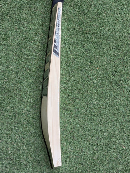 MB Malik UMZ Goat Players Cricket Bat (2lb 9oz)