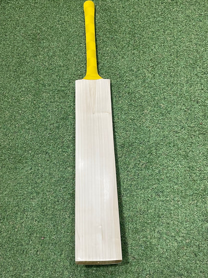 Cricket Station Plain Players Short Blade Long Handle Cricket Bat (2lb 11oz)