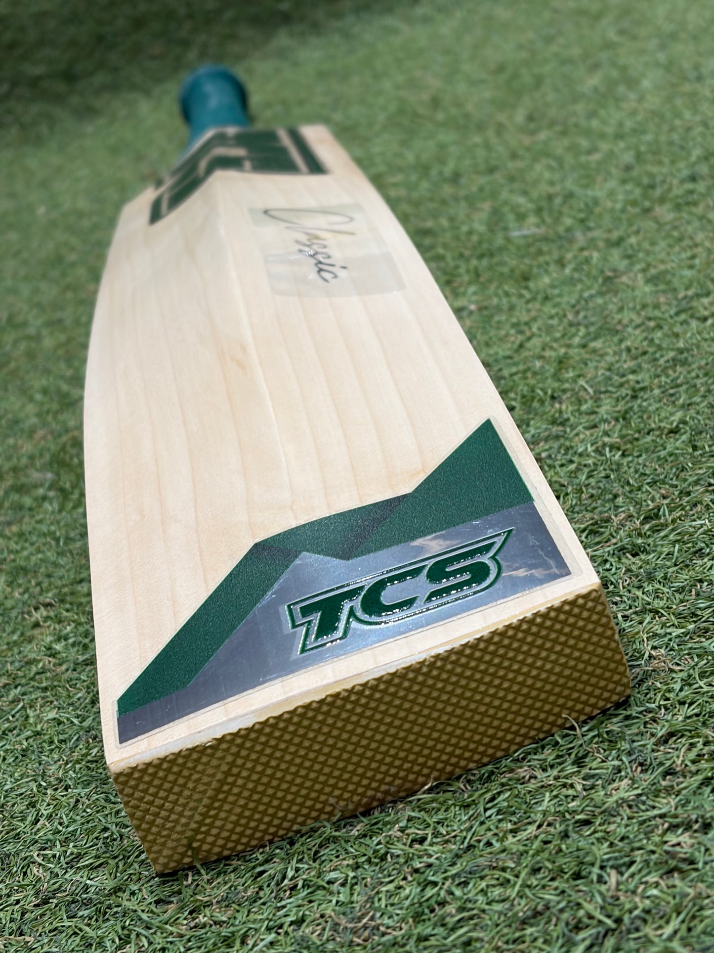 TCS Classic Cricket Bat (2lb 11oz)