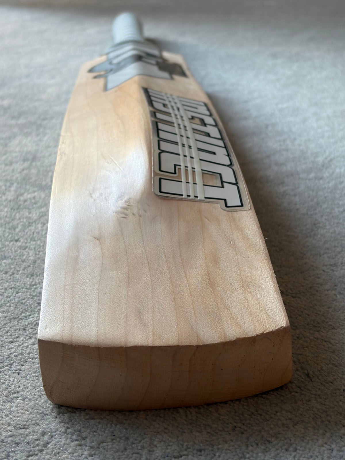 CA Instinct 7 Star Cricket Bat (2lb 7oz)
