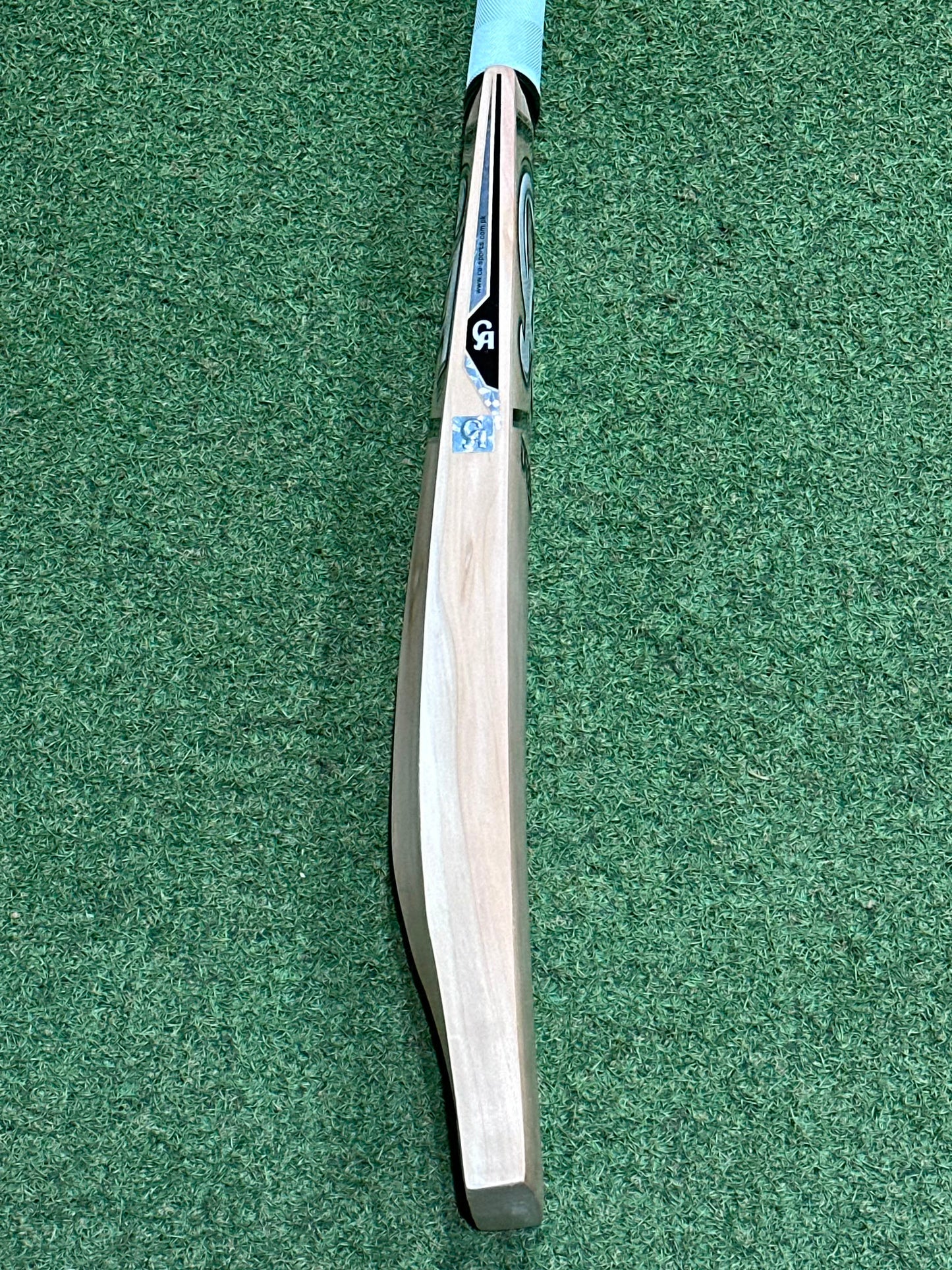 CA JR20 Butterfly Cricket Bat (2lb 8oz)