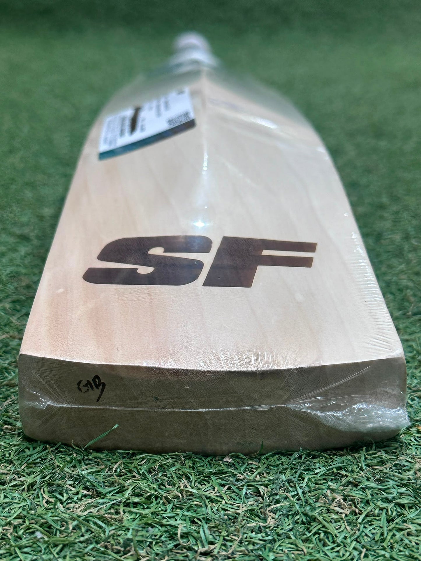 EM 360 BMT Cricket Bat (2lb 9oz)